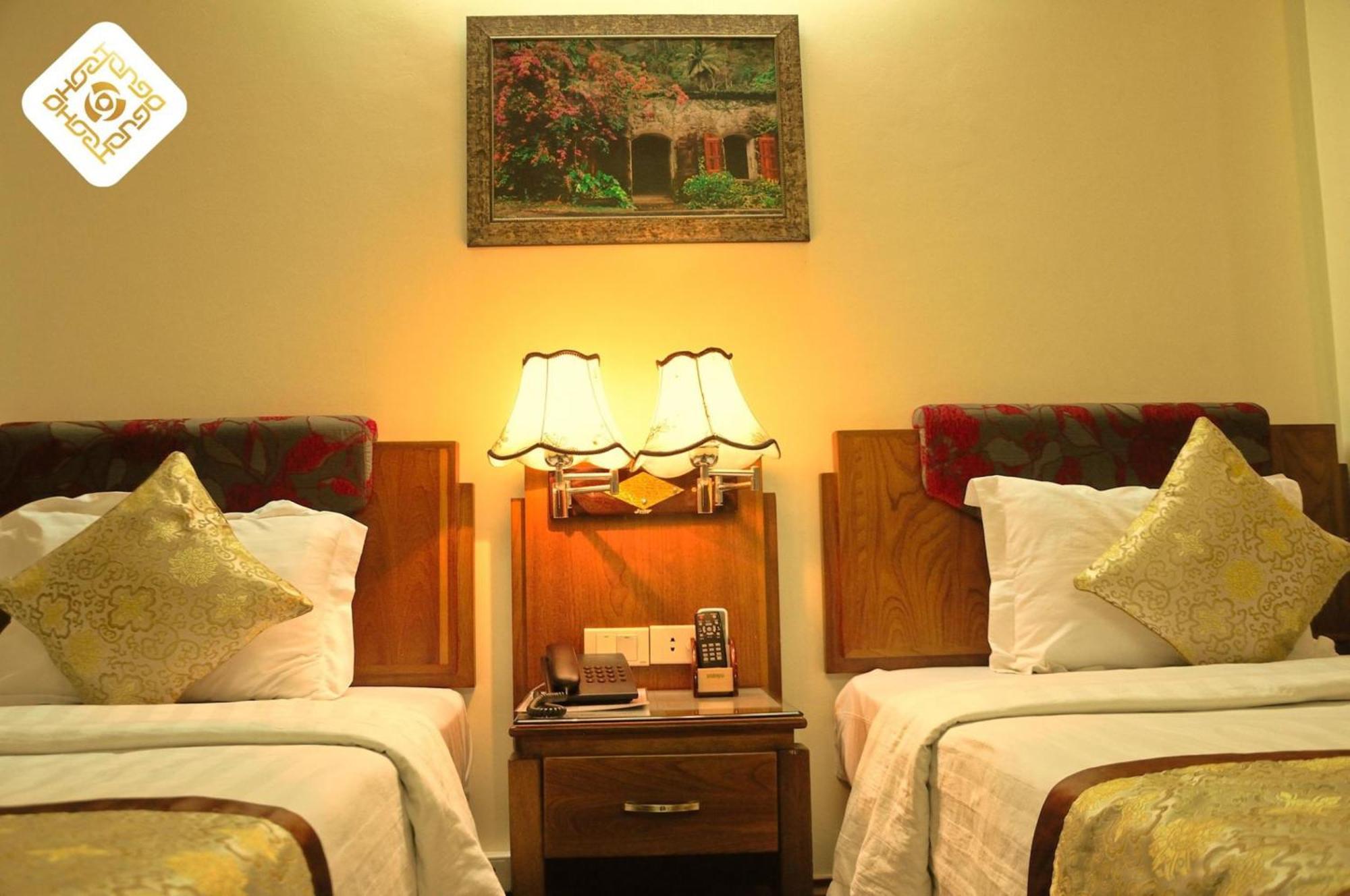 Hoa Hong Hotel 2 - Xa Dan Ханой Экстерьер фото